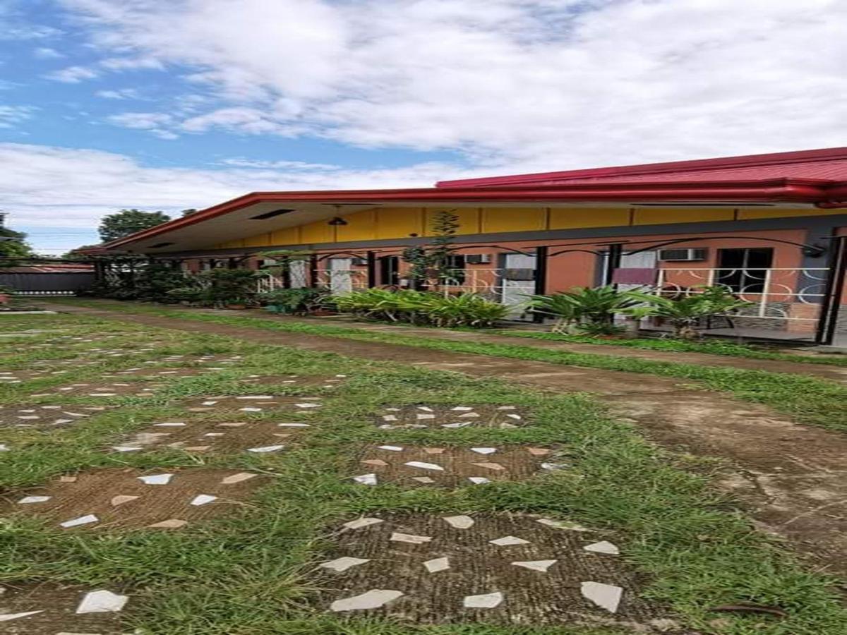 Samm'S Hometel Kidapawan Exterior photo